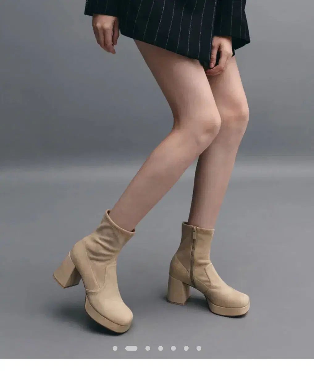 CHARLES - KEITH チャールズアンドキース アンクルブーツ スウェード 36