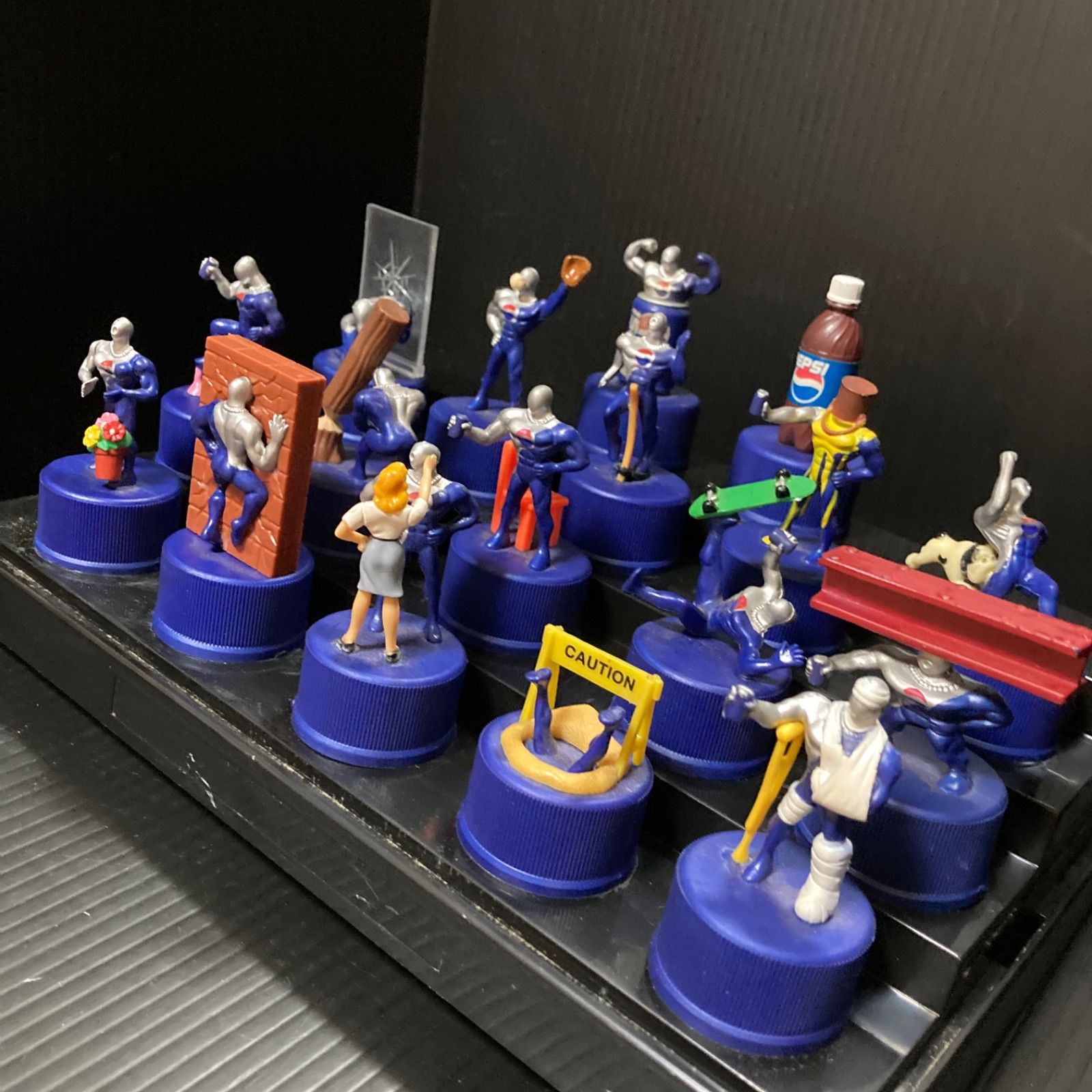 ペプシマン 第3弾 ボトルキャップコレクション 未開封100個 ②