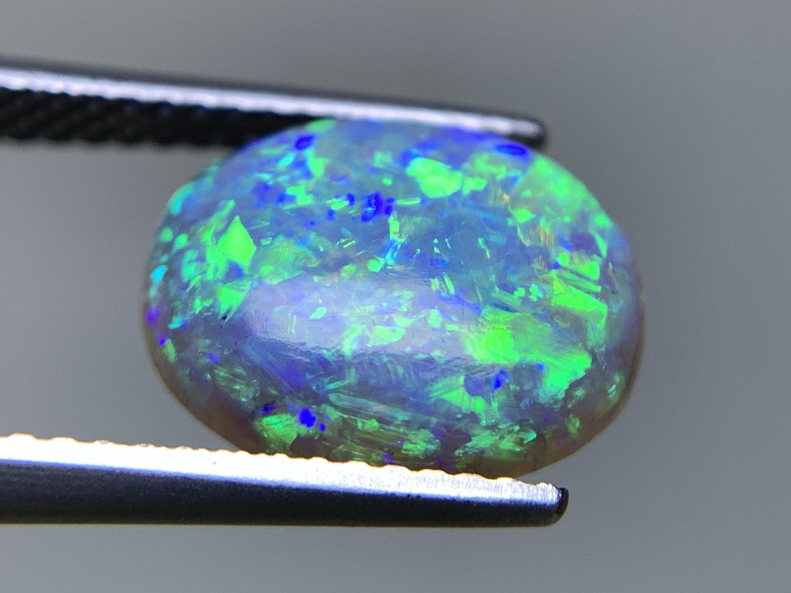 ブラックオパール 天然 3.657ct 宝石ソーティング付き 11.9㎜×10.0㎜×5.1㎜ ルース 裸石 6834Y FORTGASGNV_COM_BR