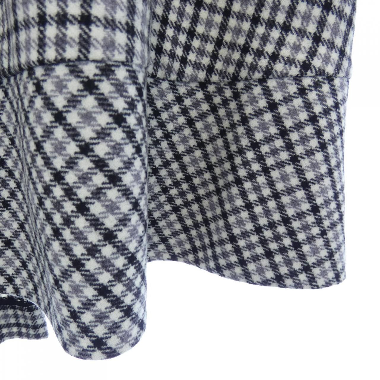 ルイヴィトン LOUIS VUITTON スカート ルイ・ヴィトン(LOUIS VUITTON  