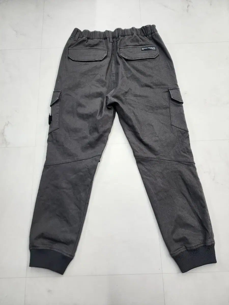 カーゴ ジョガーパンツ