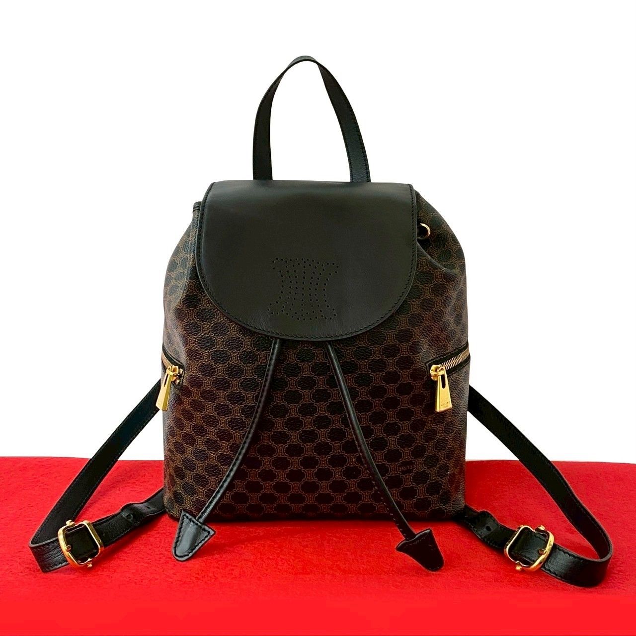 美品 CELINE セリーヌ トリオンフ　マカダム  リュック 極 美品 CELINE セリーヌ ヴィンテージ マカダム ブラゾン 柄
