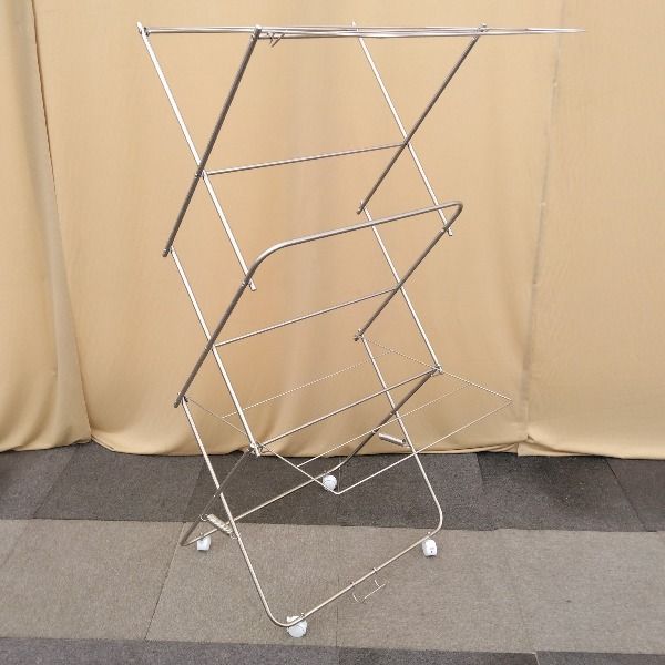 【中古】 大木製作所 シルバー ワンピースも干せる 物干しラック 折りたたみ物干しスタンド 多機能