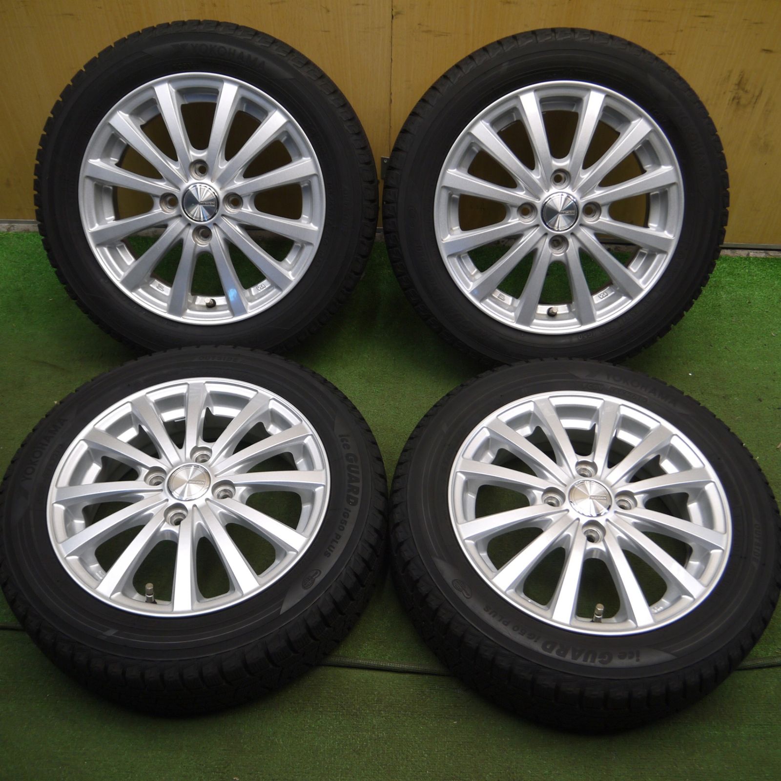 送料無料*超バリ溝！キレイ！9.5分以上☆スタッドレス 155/65R14 