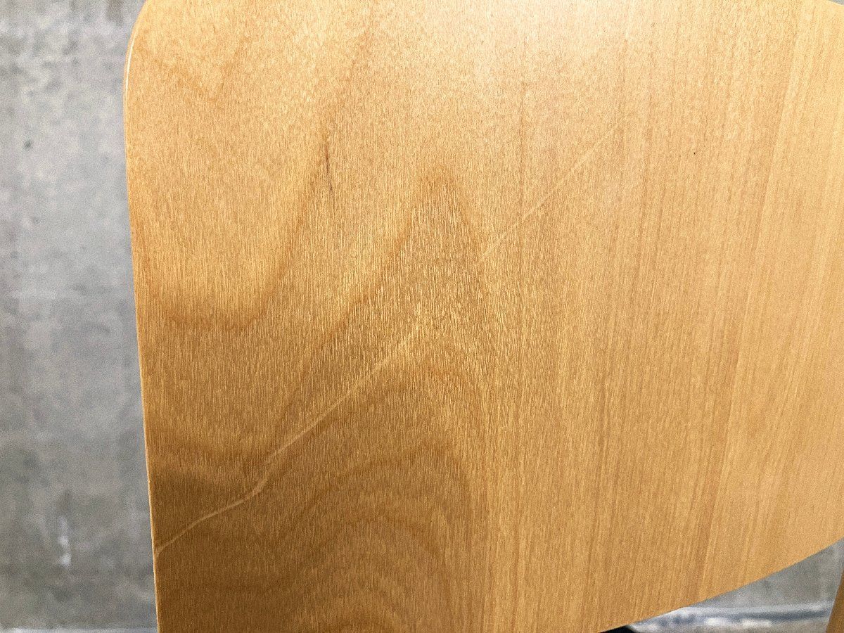 アールト バーチxブラック