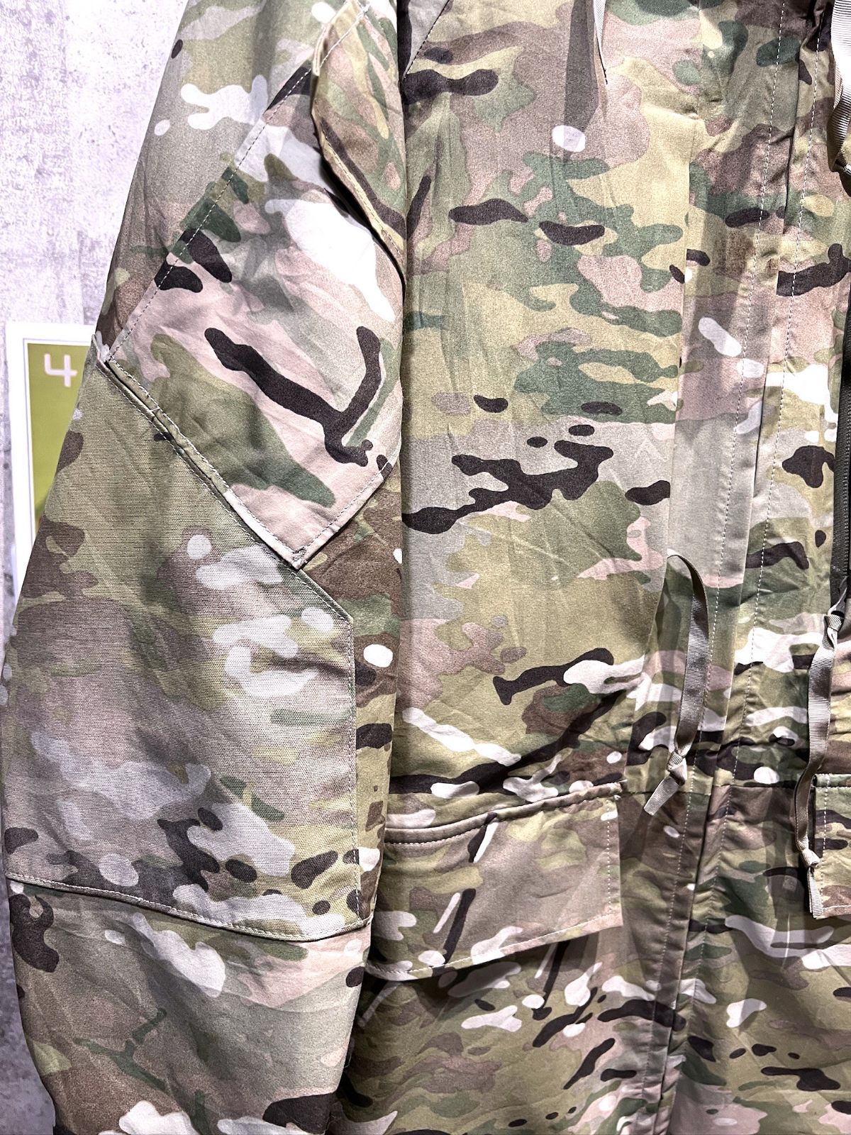 美品 米軍実物 US ARMY APECS マルチカム ゴアテックス パーカー