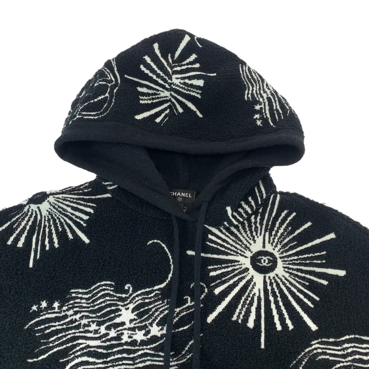 超美品 CHANEL シャネル ライオン ココマーク サイズ34 ブラック 黒 ホワイト コットン P72134K10333 パーカー レディース 504510 超美品 CHANEL シャネル ライオン ココマーク サイズ34 ブラック
