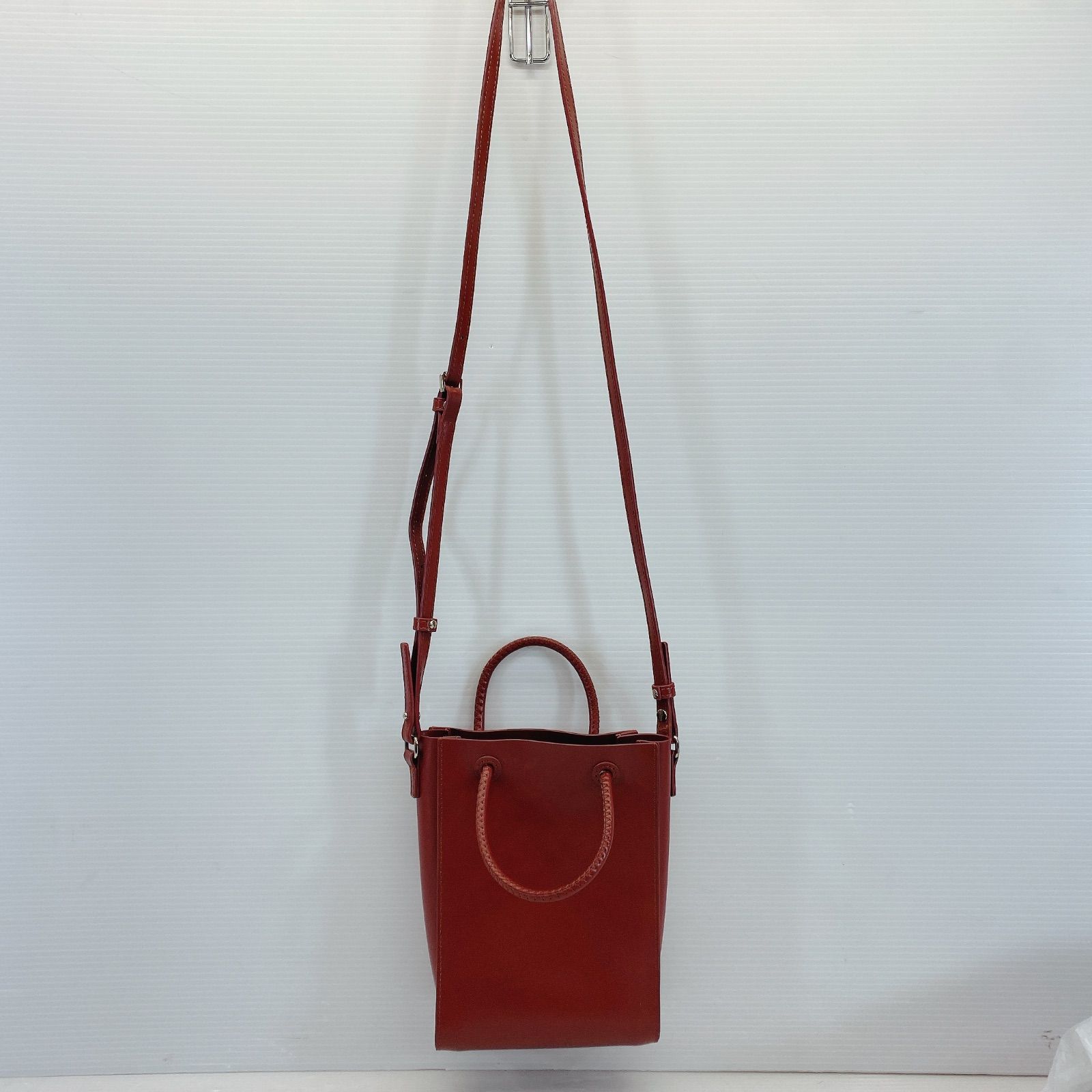 □YAHKI ヤーキ ミニサコッシュショルダーバッグ 2way レザー