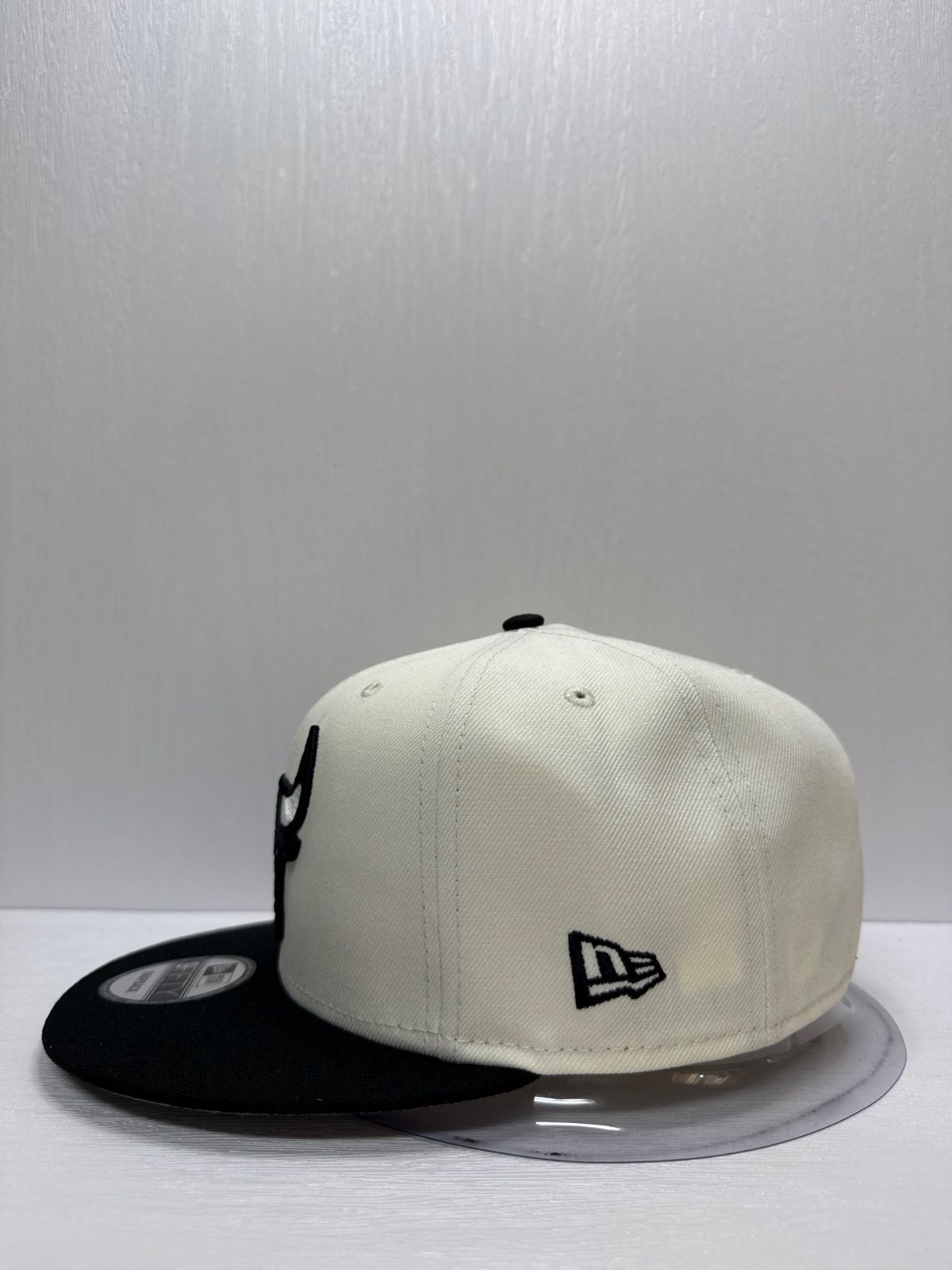 自然体な Newera シカゴブルズ 6×チャンピオンズ 9fifty スナップバックキャップ ツートンカラー 進化