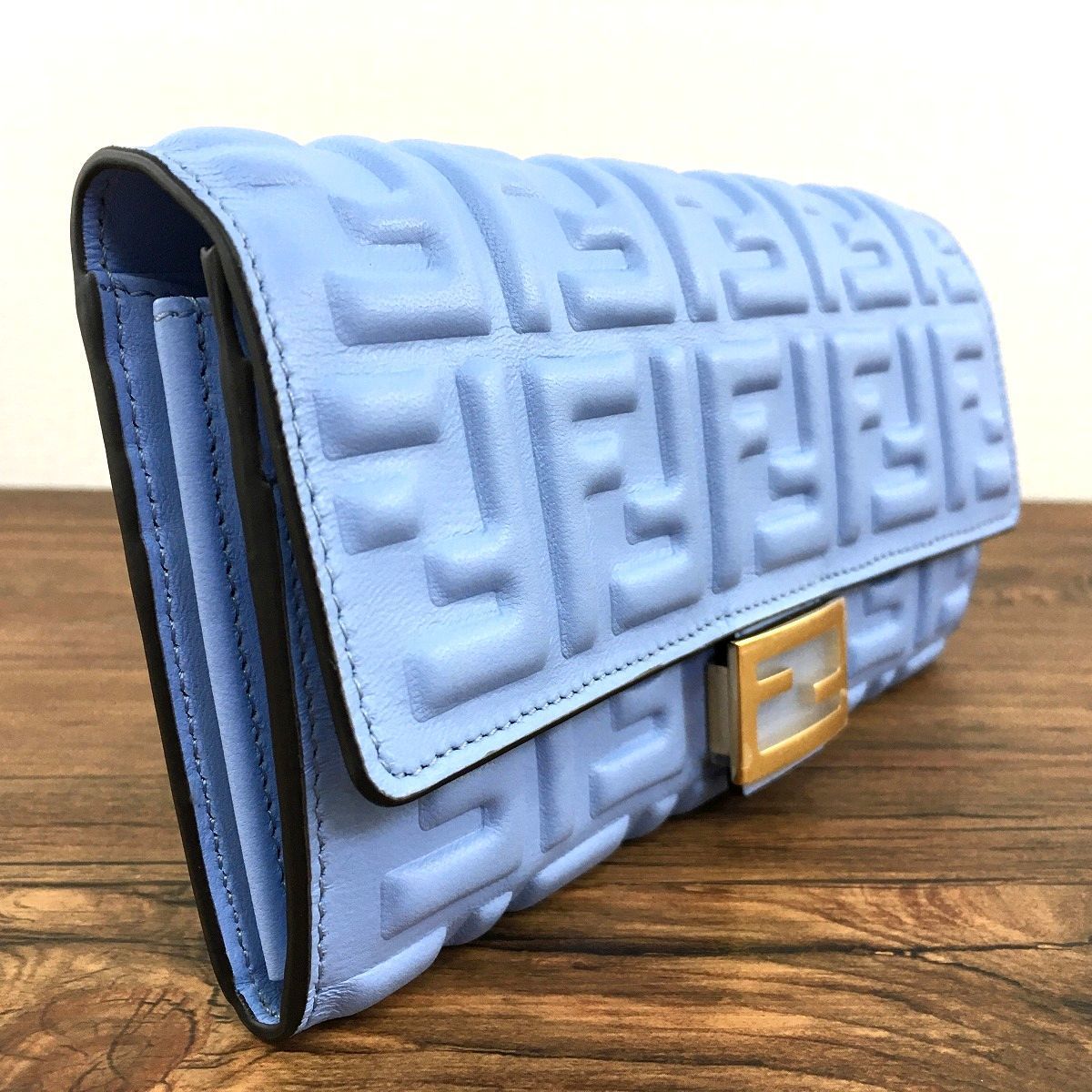 未使用品 FENDI 長財布 8M0251 水色 ズッカ 93 | www