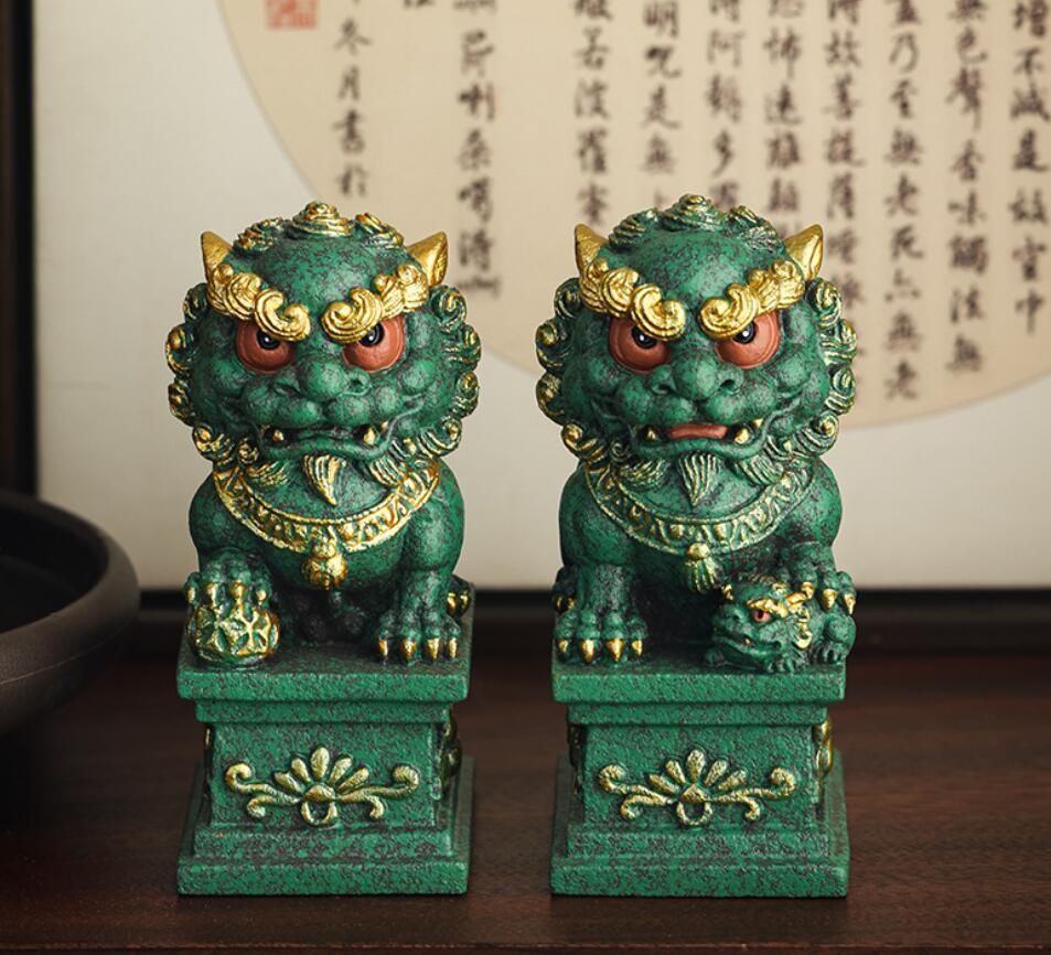 新品獅子 狛犬一対 風水の獅子 風水の置物 魔除け 邪気払い 風水グッズ