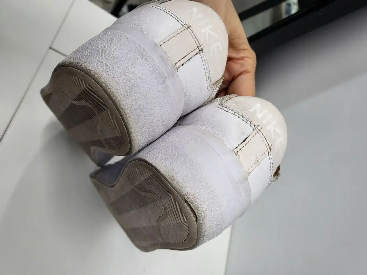 ブレーザー ロー