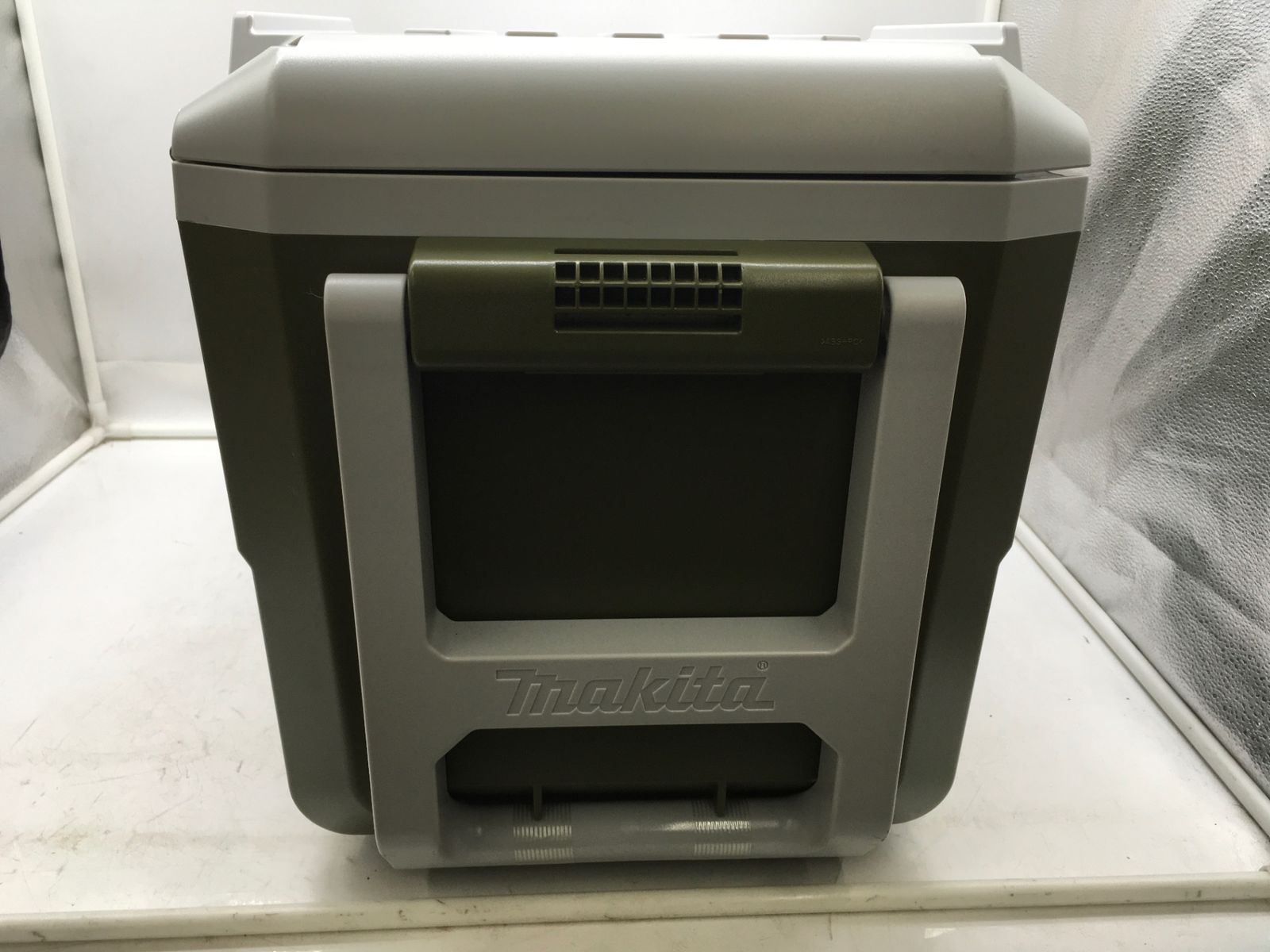M01