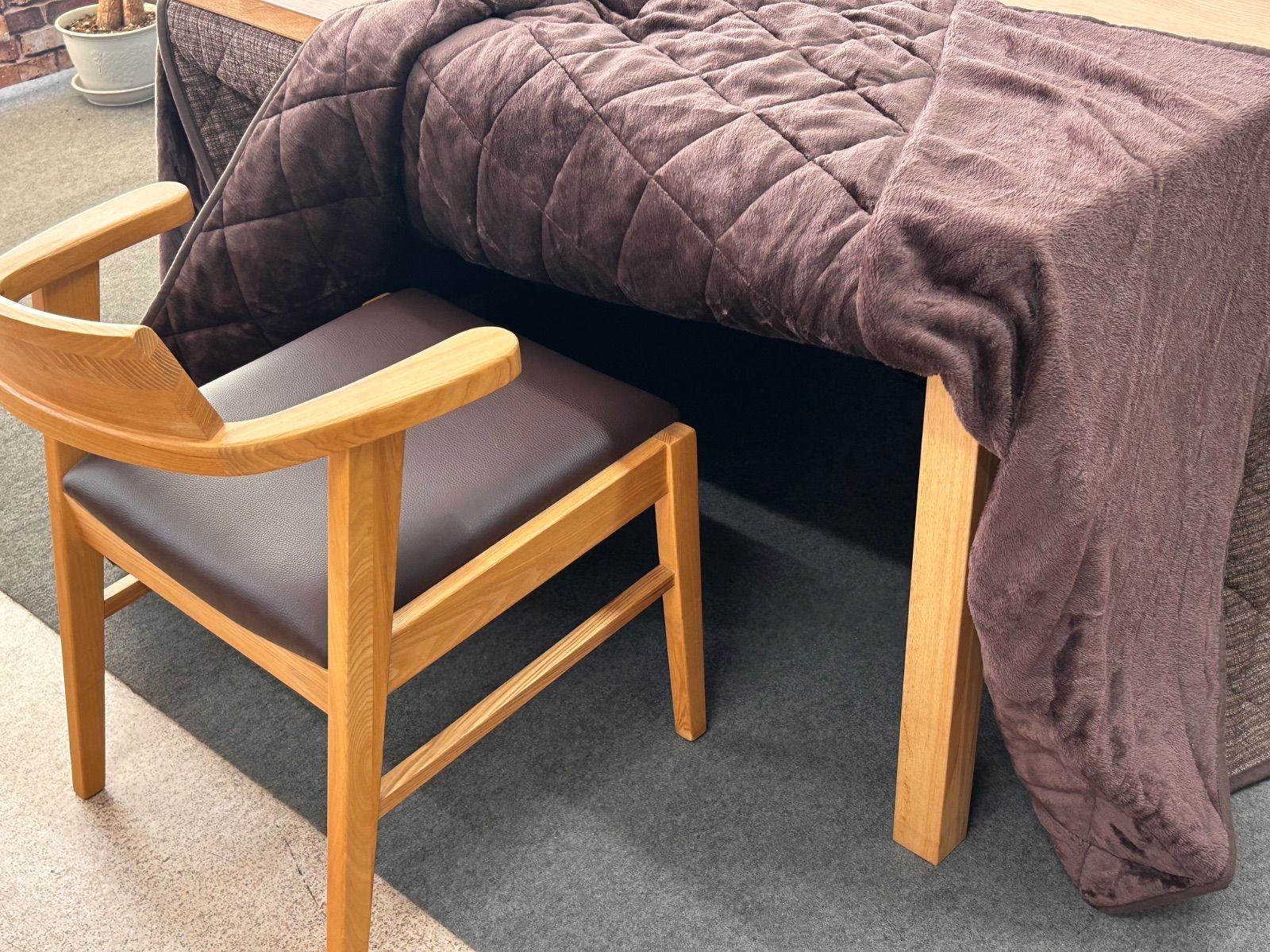 80×80 ダイニングコタツ お布団 椅子付き4点セット