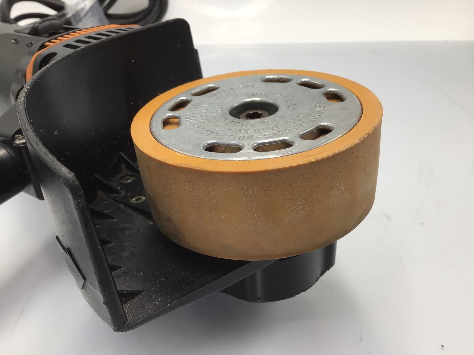 ITYLLKV6WWSZ エコツール知立店