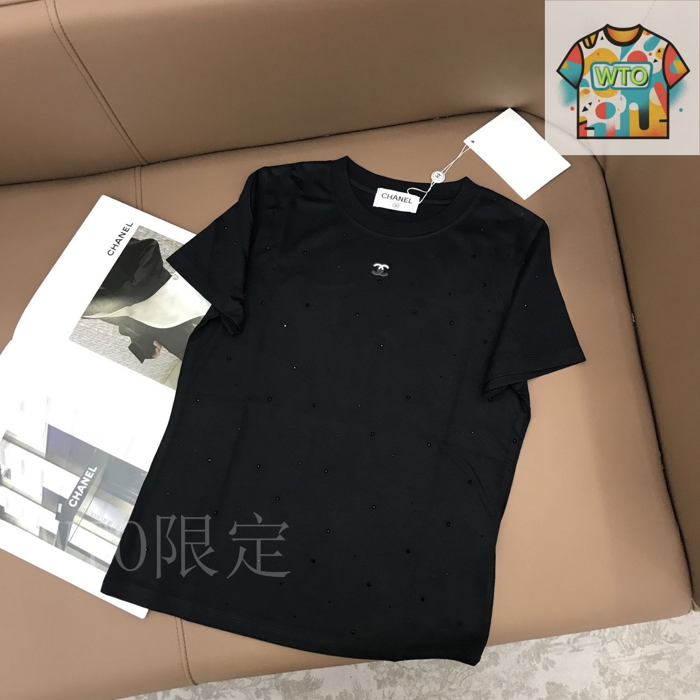 今日特価】Chanel 前後全スパンコール ダブル C 丸首ショート