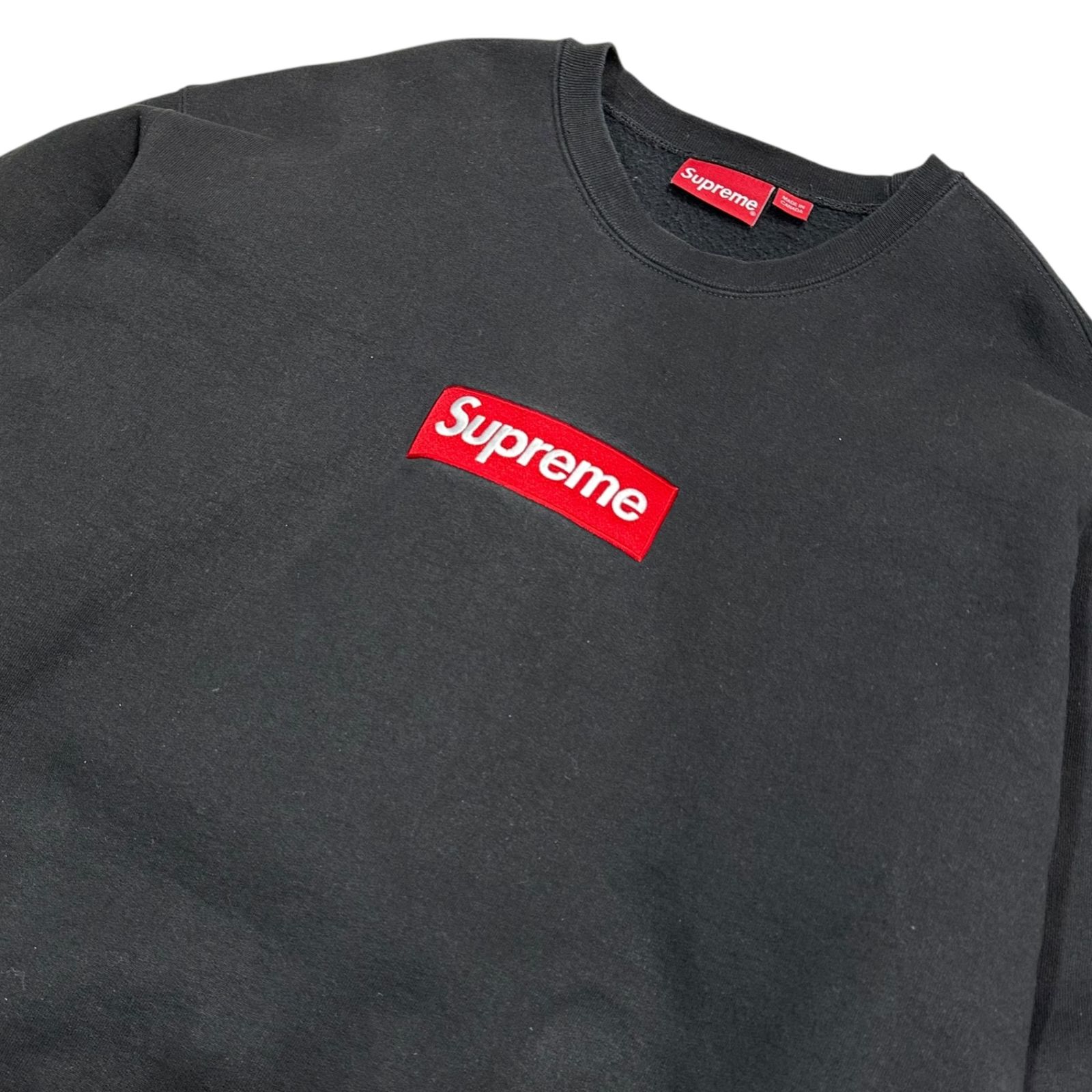 SUPREME(シュプリーム) 22AW Box Logo Crewneck Black ボックスロゴ 