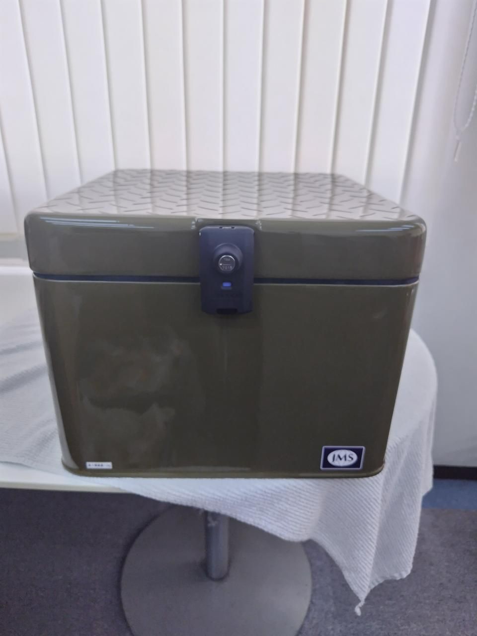リヤBOX JMS B級品 一七式特殊荷箱 バイク トランク カブ クロスカブ トップケース 欠け有り S1004