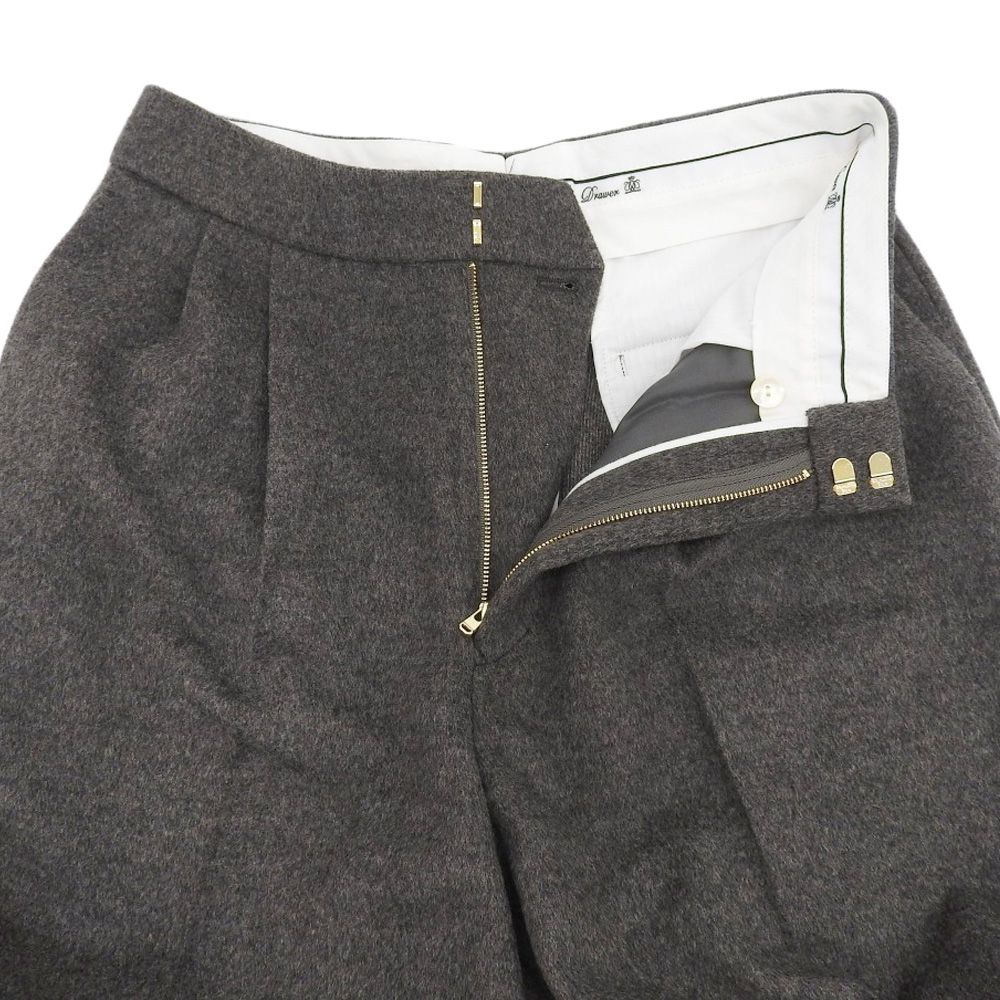 ドゥロワー ビーバータックパンツ