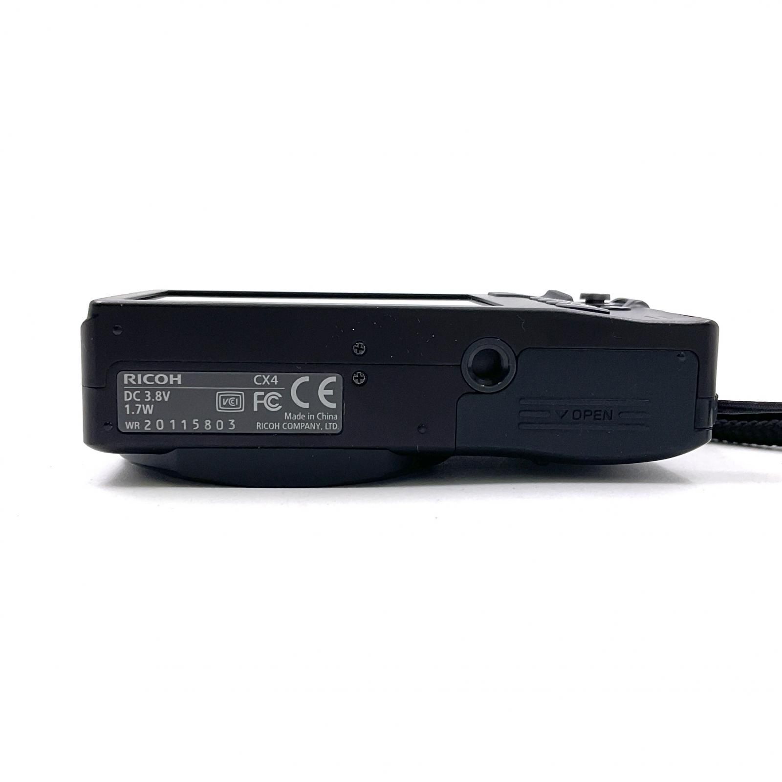 RICOH CX4 デジタルカメラ ブラック Amazon | RICOH デジタルカメラ CX4 ブラック CX4BK 1000万画素裏面