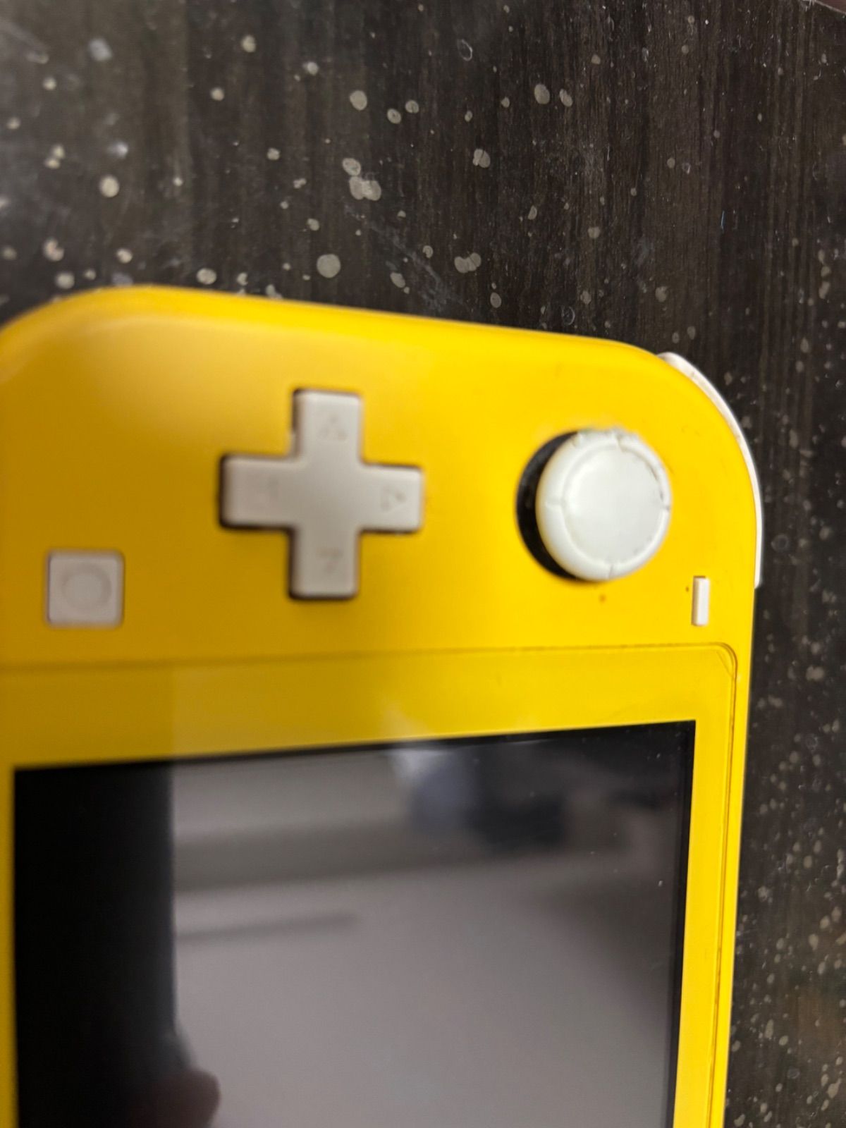 ニンテンドースイッチライト イエロー - メルカリ