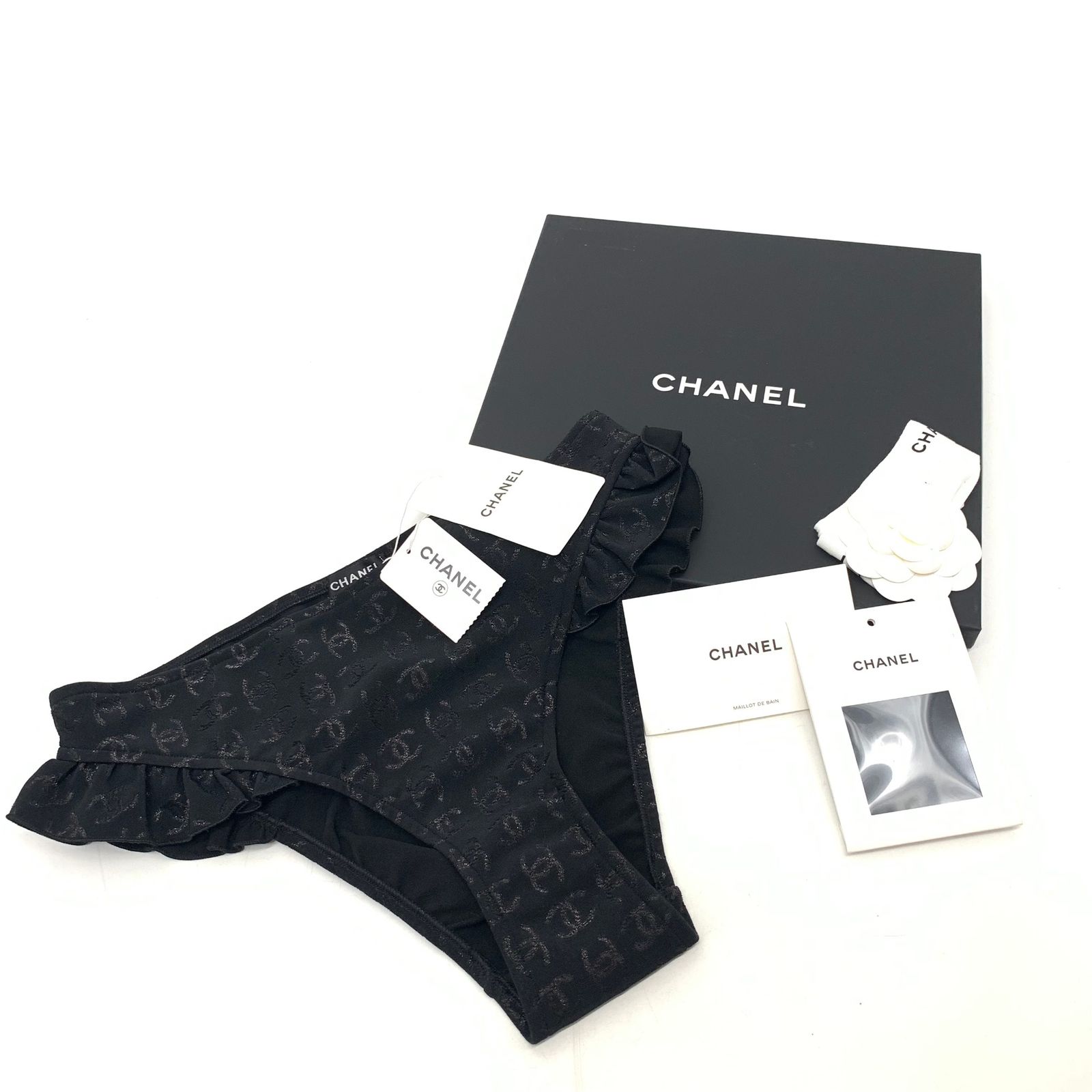 未使用品 CHANEL シャネル 水着 P74925V6668 ココマーク