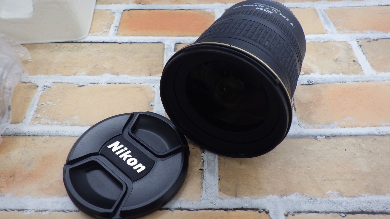 Nikon 超広角ズームレンズ AF-S DX Zoom Nikkor 12-24mm f/4G IF Nikon 超広角ズームレンズ AF-S DX Zoom Nikkor 12-24mm f/4G IF