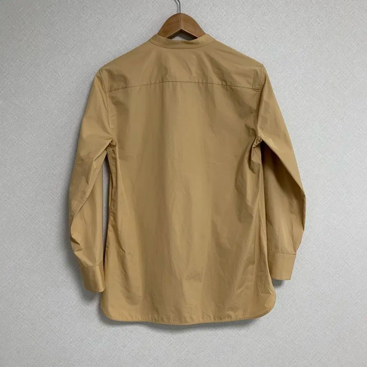 Jil Sander(ジルサンダー) ノーカラー シャツ - メルカリ