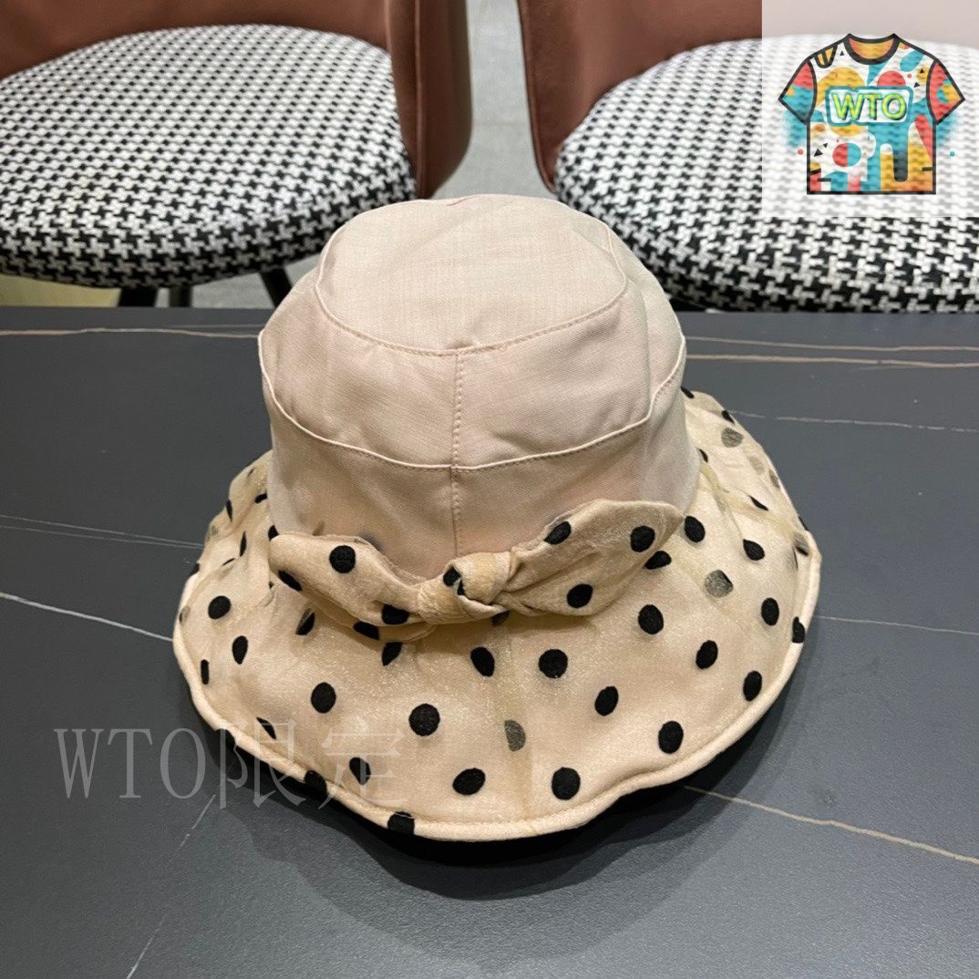 美品 PRADA バケットハット 今日WTO】Prada プラダ バケットハット-ON59 - メルカリ