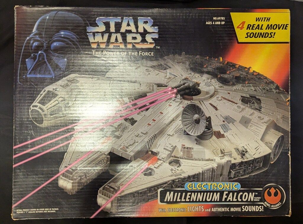 ハズブロージャパン ELECTRONIC MILLENNIUM FALCON 3.5インチ用