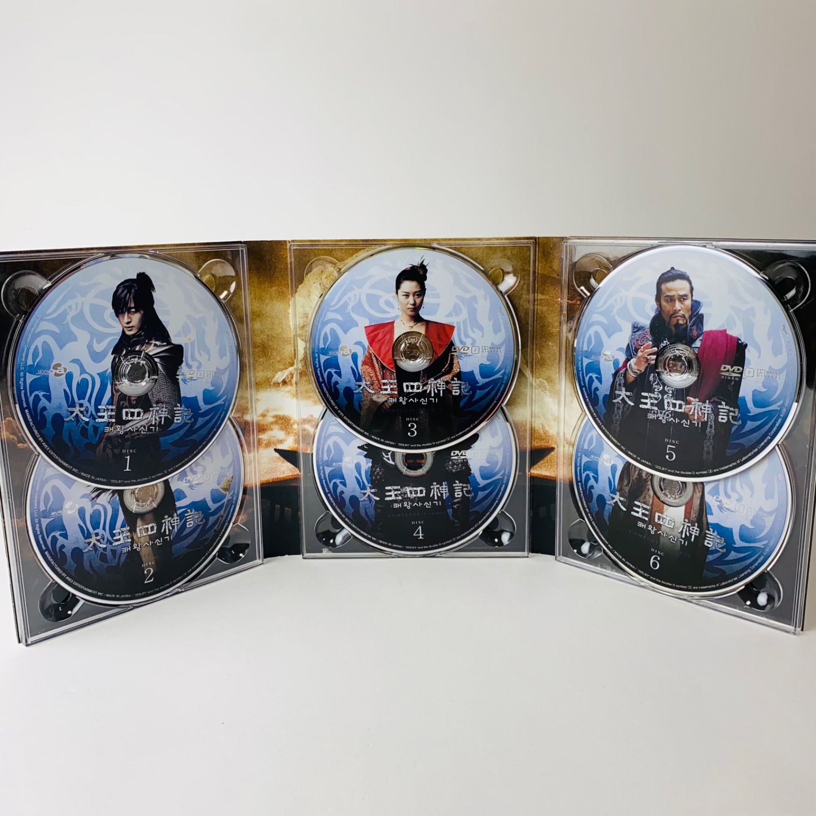 太王四神記 コンプリートDVD-BOX〈5000セット限定生産・15枚組〉 太王四神記 コンプリートDVD-BOX〈5,000セット限定生産・15枚組〉 太王