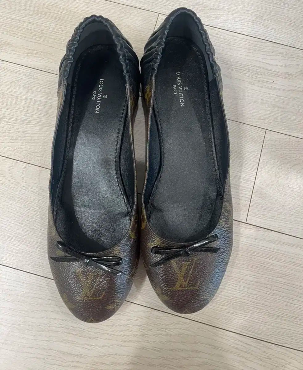 Louis Vuitton ルイヴィトン ゾーイ バレリーナ フラット