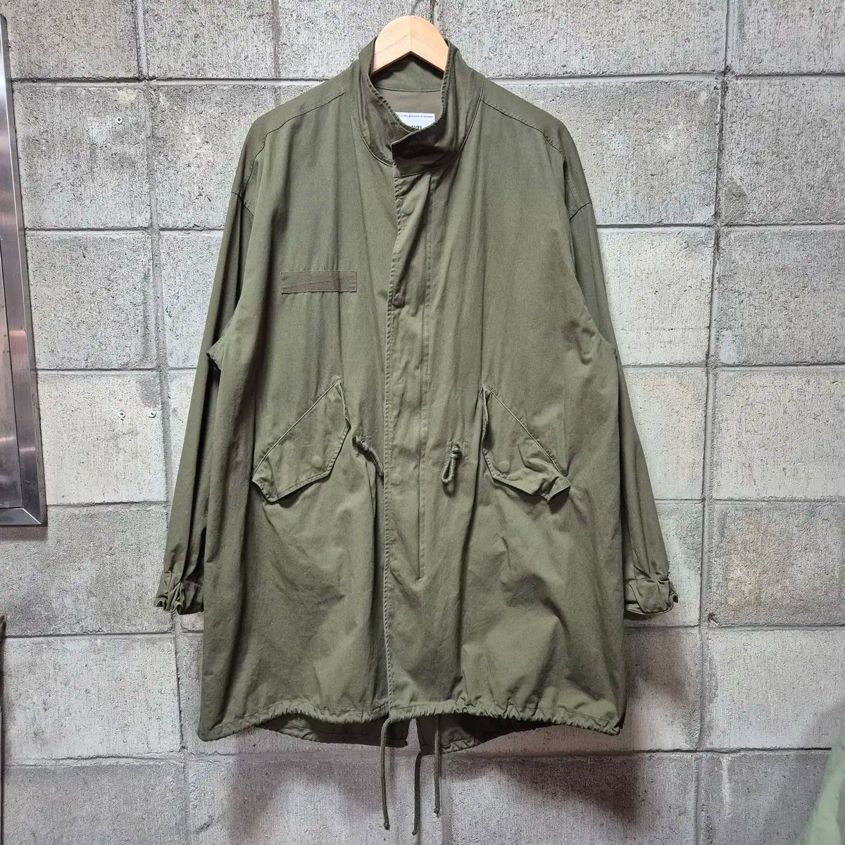 トレバル マウンテンパーカー ジャケット M (番号 409