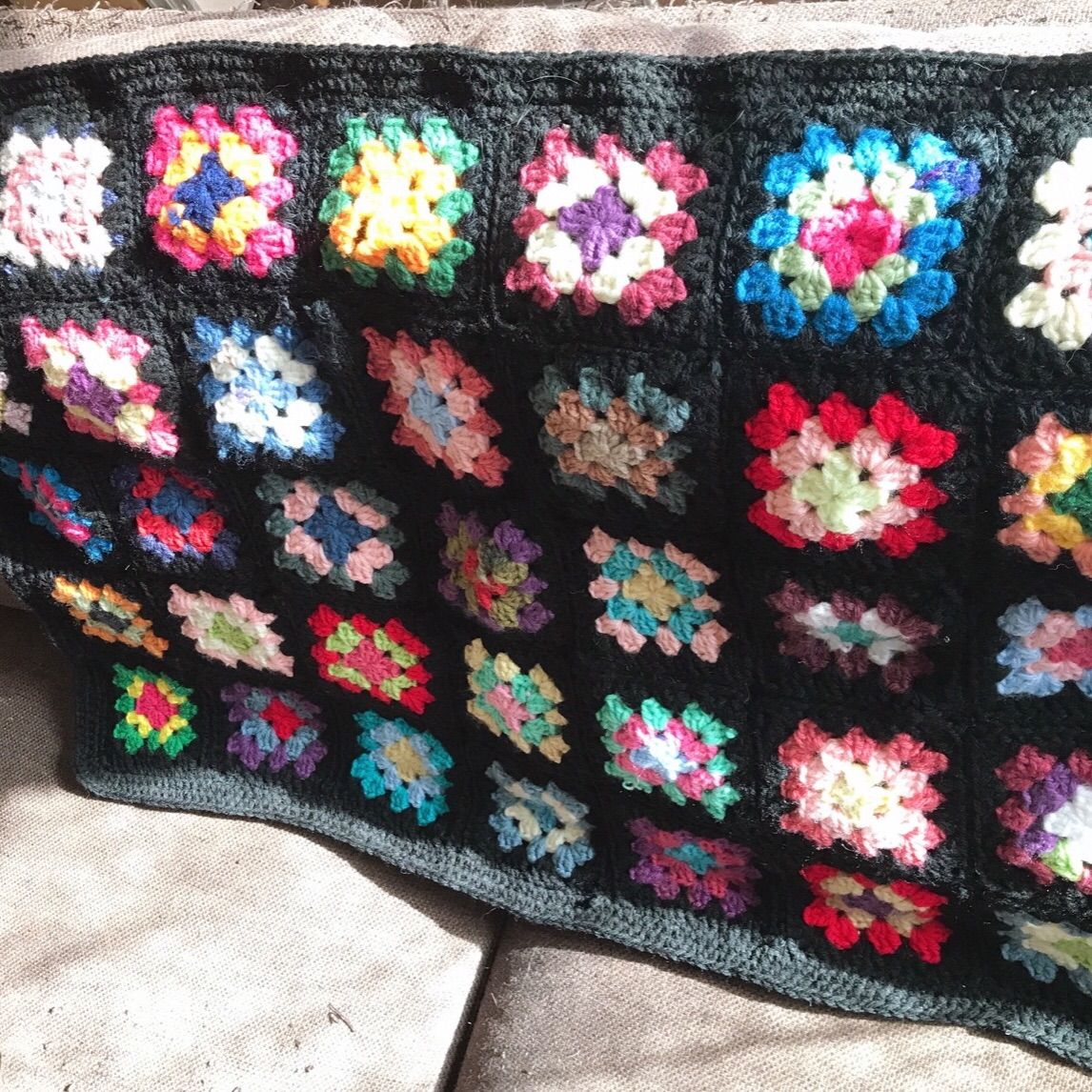 モチーフ繋ぎのブランケット＆マルチカバー セール