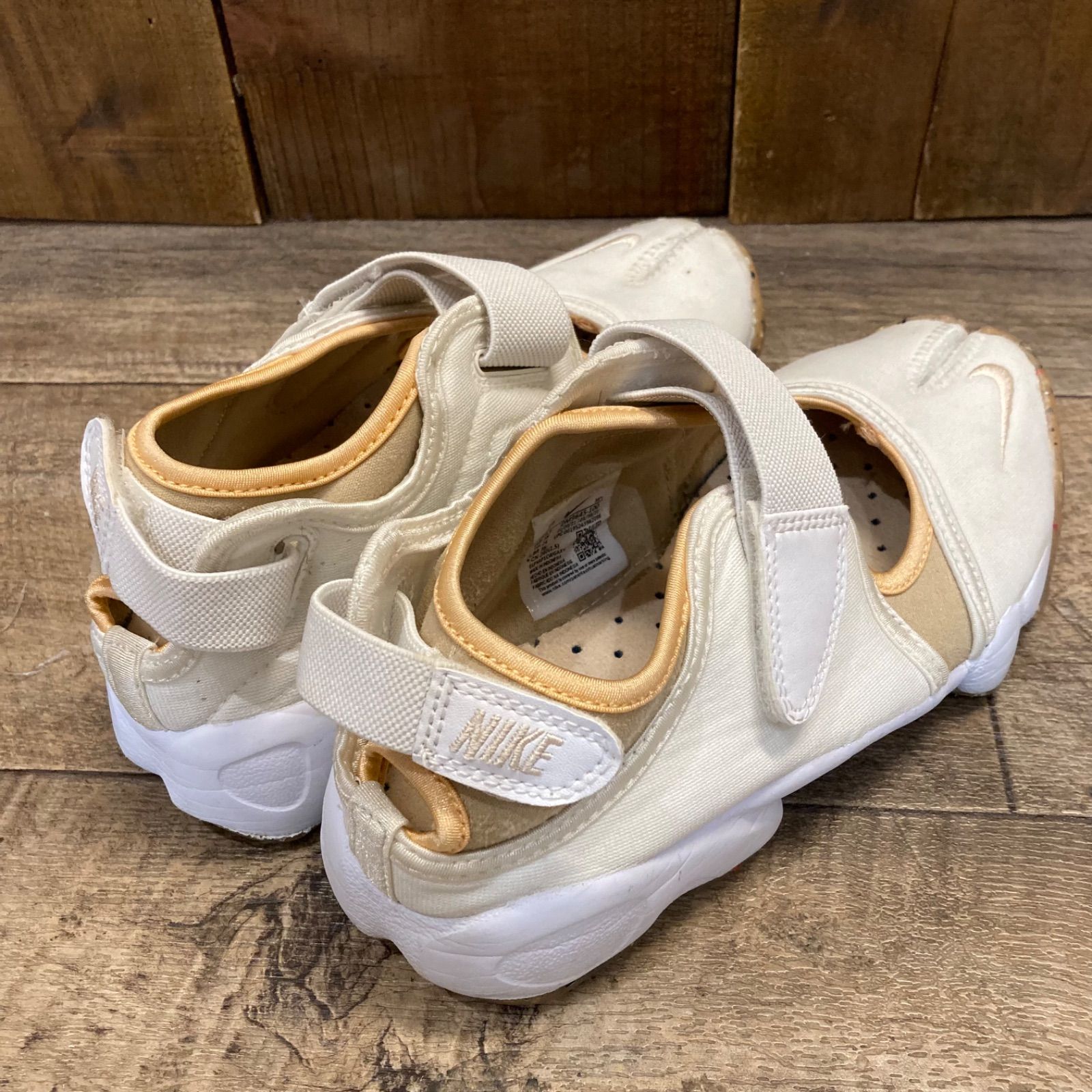 NIKE WMNS AIR RIFT SMTWHT " BEIGE " 24cm