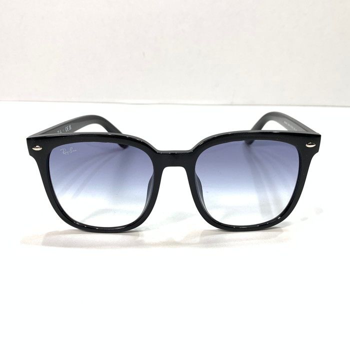 Ray-Ban
