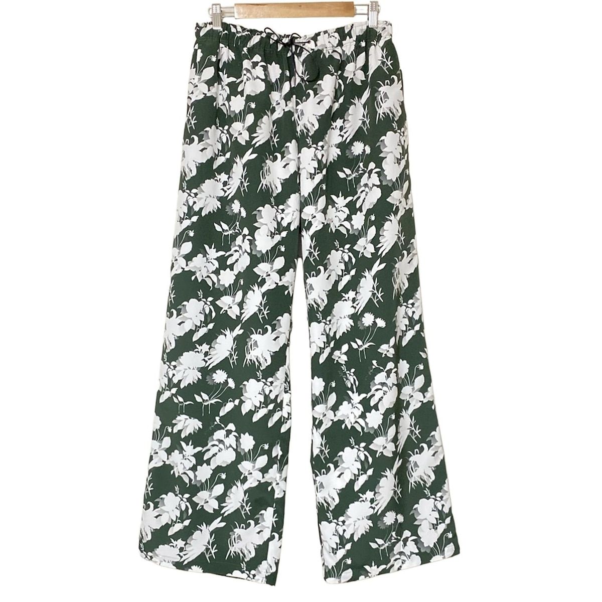 meagratia メアグラーティア パンツ サイズ2 M レディース - ダークグリーン×白×マルチ フルレングス|花柄|ウエストゴム