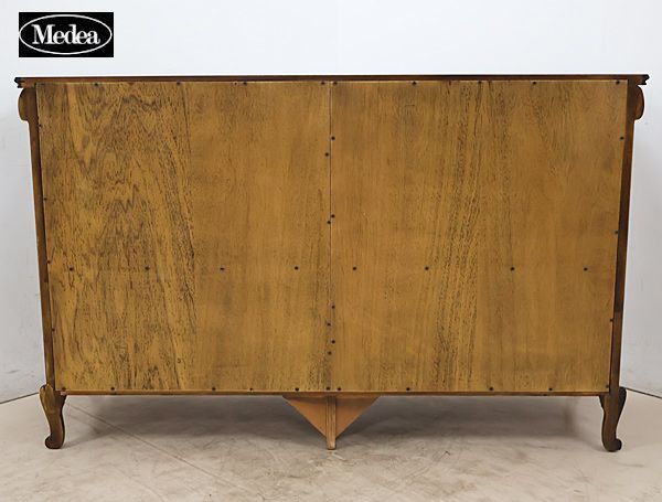 収納 リビングボード