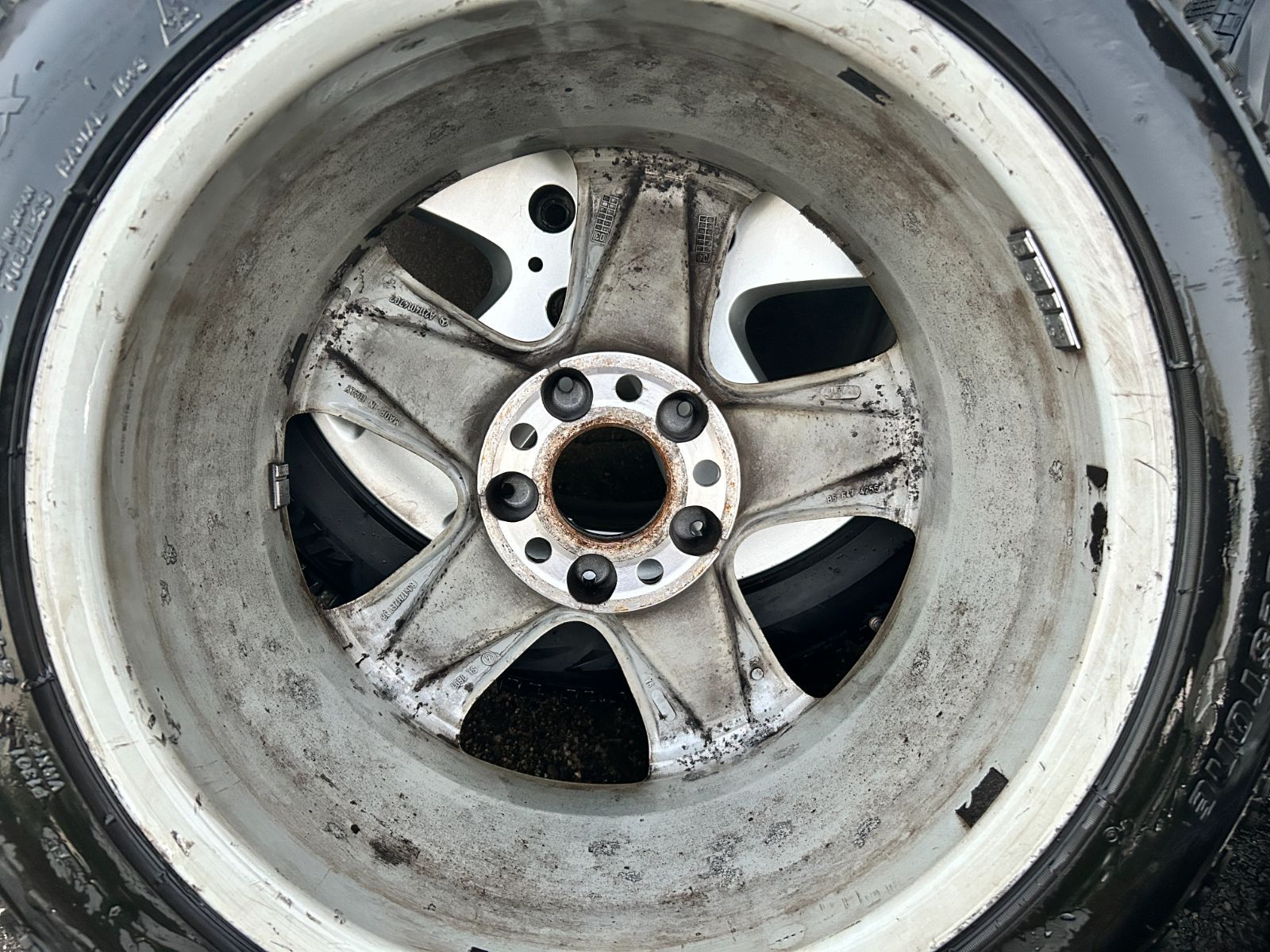 激安 4本セット メルセデス・ベンツ Eクラス W211/S211 純正