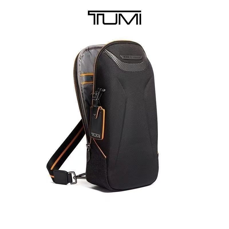 TUMI McLaren 「トルク」スリング ボディバッグ - メルカリ