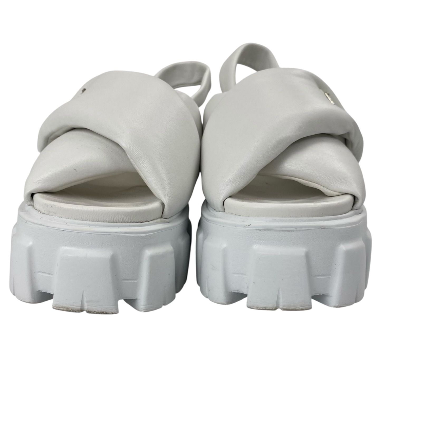 ○美品 プラダ PRADA パデッド ナッパレザー サンダル ラバーソール