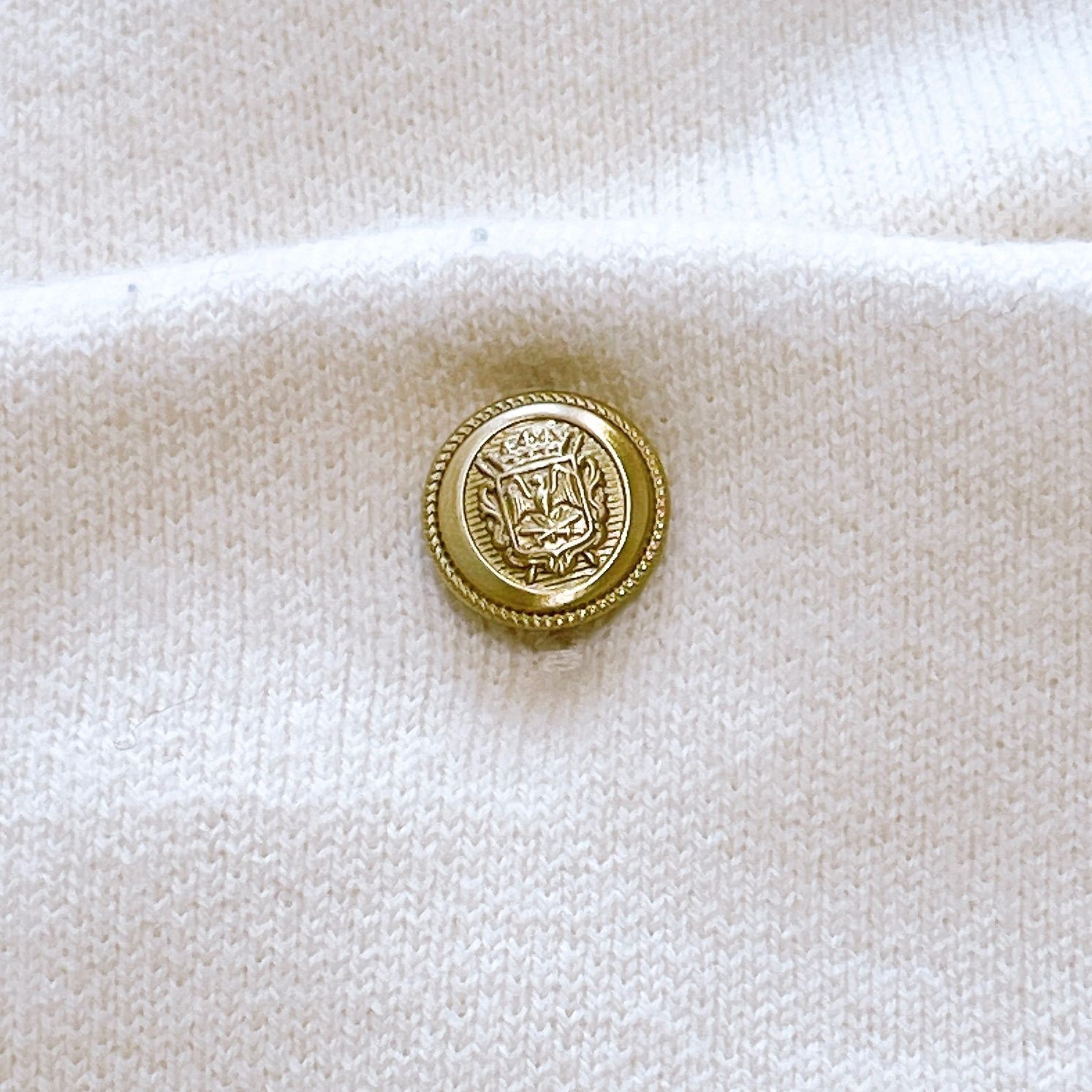 ニットカーディガン 近年モデル