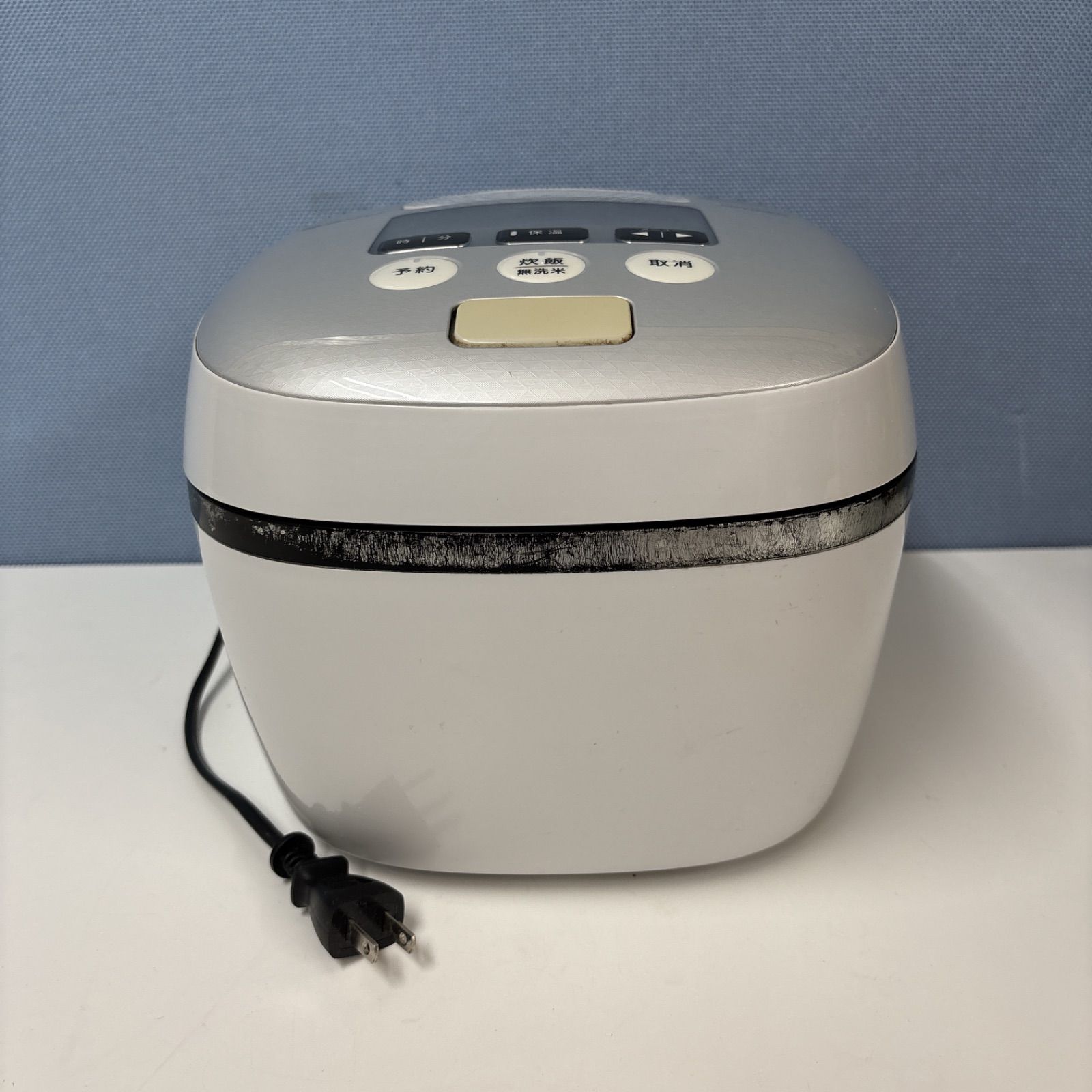 タイガー 土鍋圧力IH炊飯ジャー（5.5合炊き） ボルドーブラックTIGER 炊き（中古品） TIGER タイガー 土鍋圧力IH炊飯ジャー 5.5合 ボルドーブラック 中古