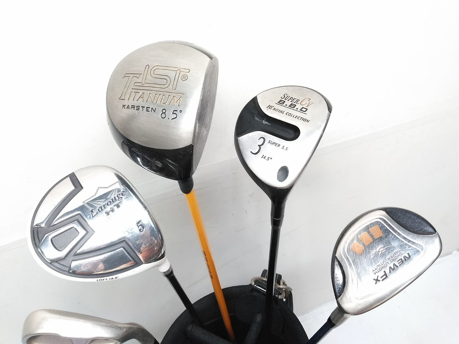 人気‼️【超美品】ブリヂストン★メンズ ゴルフクラブセット／初心者◎キャディバッグ ゴルフデビューに！ 激安 メンズ ゴルフクラブ 15本セット フレックス