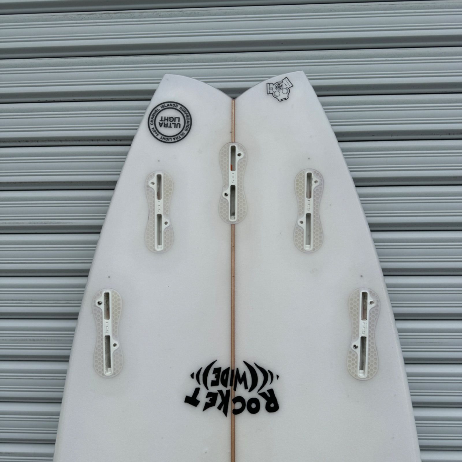 美中古 チャンネルアイランズ CI サーフボード 5'7 ロケット