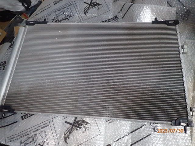 ハリアー ZSU60W 純正 コンデンサー FFCRYSTALESIA_COM