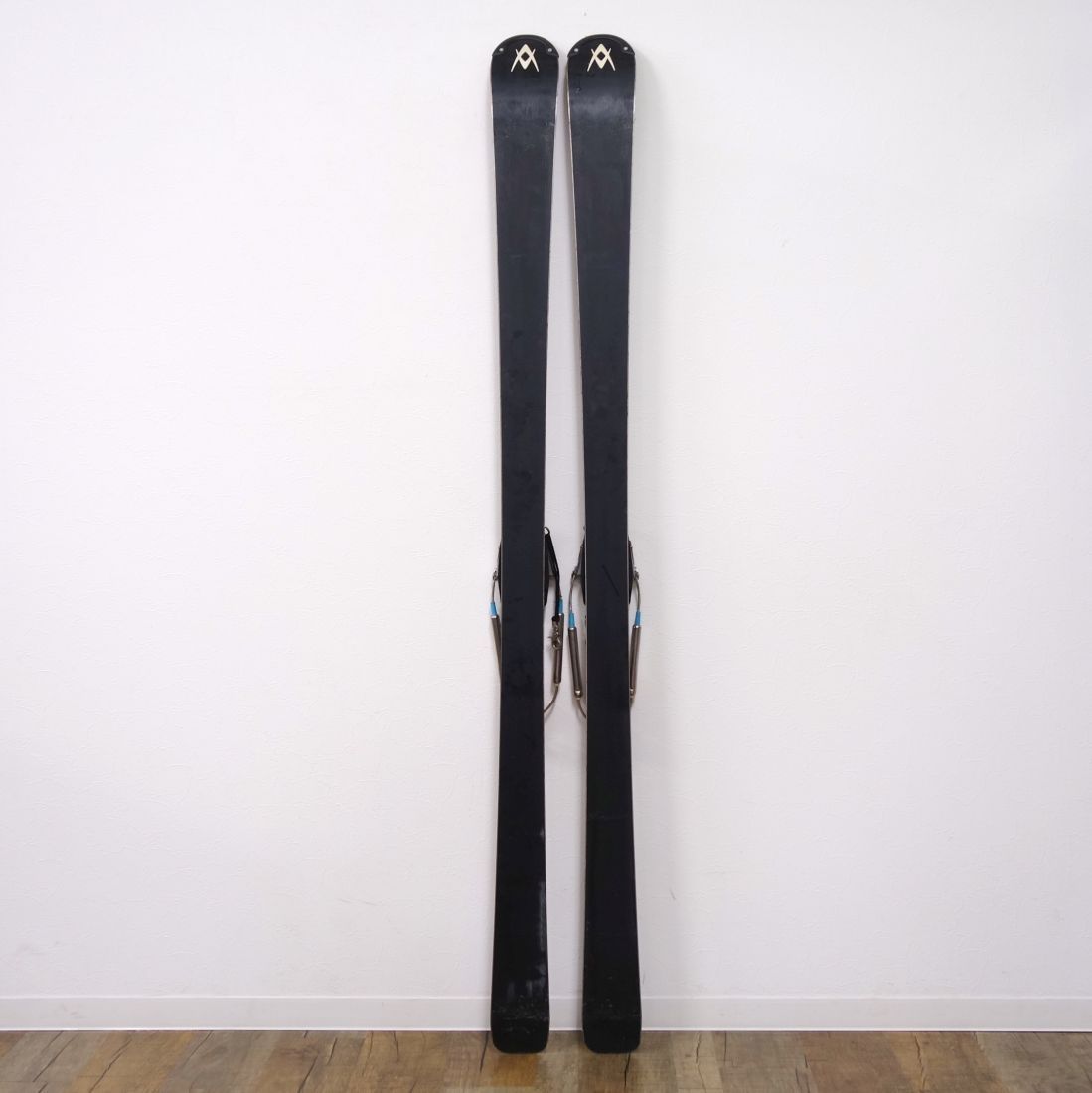Volkl - フォルクル Volkl テレマーク スキー UNLIMITED 177cm 74ｍｍ ビンディング ロッテフェラー コブラ R8 登山 アウトドア 重量実測：2670g（ビンディング含む1本) フォルクル Volkl テレマーク スキー UNLIMITED 177cm 74mm