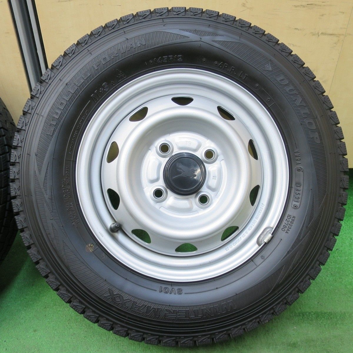 追加11本分 バリ溝！21年！キレイ！9.5分以上☆スタッドレス 145R12 6PR