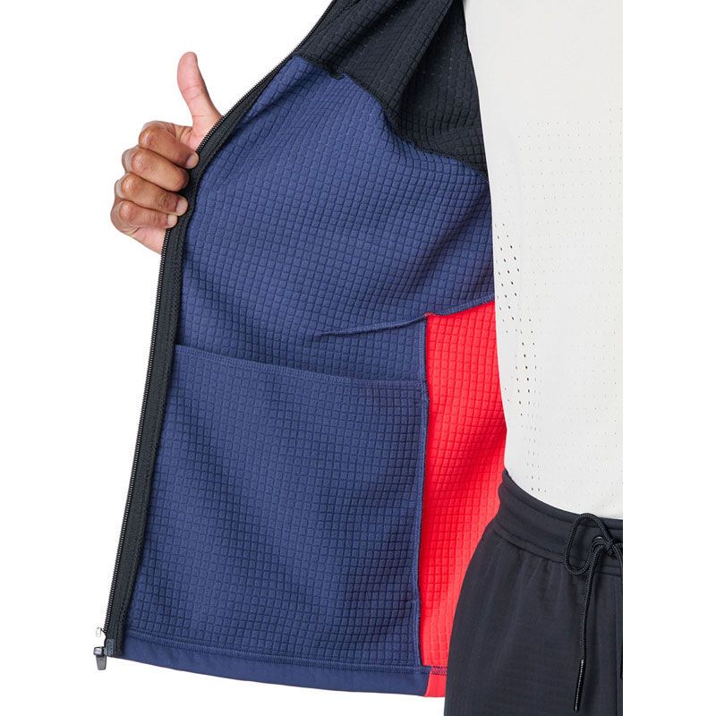 ARMOUR アンダーアーマー