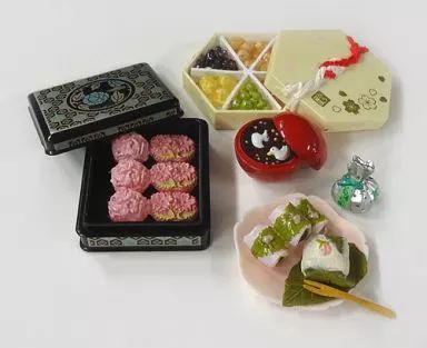 ヨンセン麺 POP UP グッズセット チャーム＆サーモカップ付き 食品 ヨンセン麺 POP UP グッズセット チャーム＆サーモカップ付き